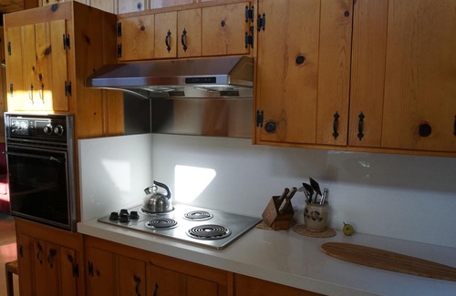 Rio del Mar House | Hand built beach cottage in the "cove". sunny, quiet, 4 min. walk to the surf!