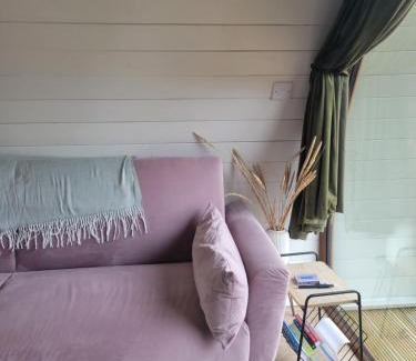 Tarbet Ski Chalet | Handa pod in scottish highlands.