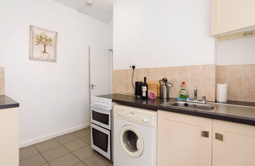 Newport Apartment | Handpost Lodge