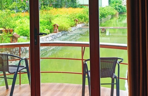 Hoa Lu Hotel | Hang Mua Eco Garden