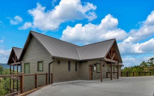 Gatlinburg - Pigeon Forge House | Hang Yer Hat