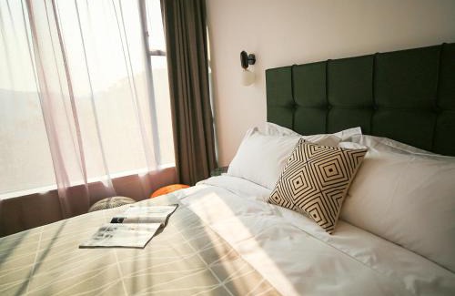Xihu House | Hangzhou Spring B&B