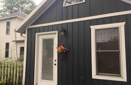 Liberty Cottage | Hannah's Creek Farm Cottage