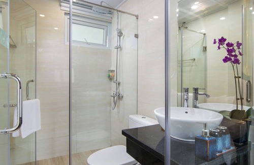Hang Trong Hotel | Hanoi Royal Premium Hotel