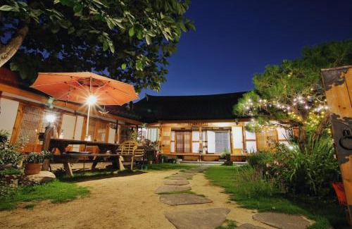 Jeonju House | Hanok Madang