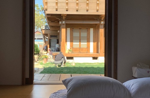 Gyeongju Bed & Breakfast | HanokInn