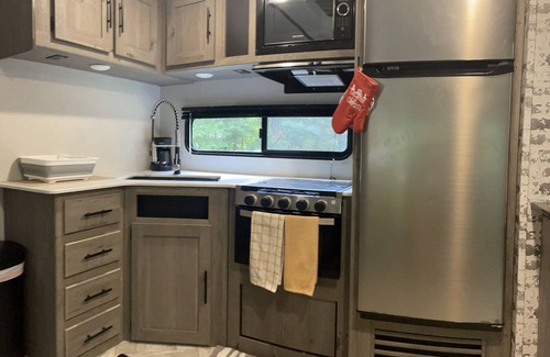 Theodore House | Happy Campers Wanted 😀