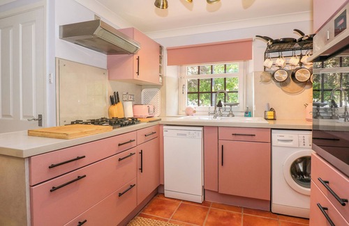 West Runton Cottage | HAPPY DAZE, family friendly, country holiday cottage in West Runton