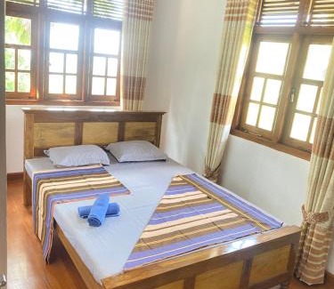 Koslanda Bed & Breakfast | Happy Feet Diyaluma