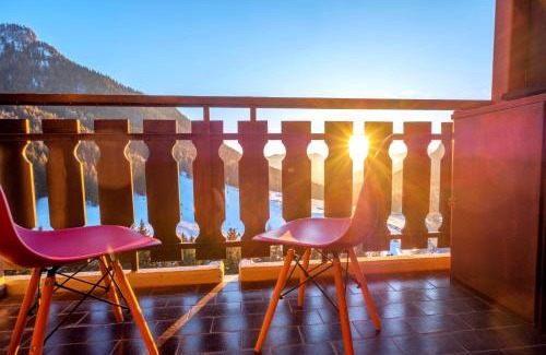 Castione della Presolana Apartment | Happy Guest Apartments - Pink Mountain Presolana