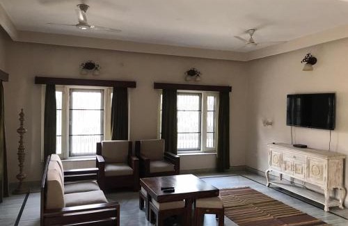 Civil Lines Villa | Happy Homestay