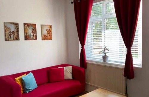 Thurlow Park Apartment | Happy Homestay London