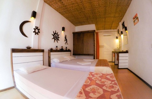 Dhiffushi House | Happy Life Maldives! ‘No news – No shoes’ feeling guaranteed.