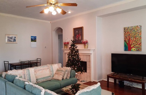 Pearland House | Happy man's 6-bedroom comfortable home