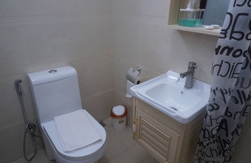 Floreal House | Happy Ours Guest House