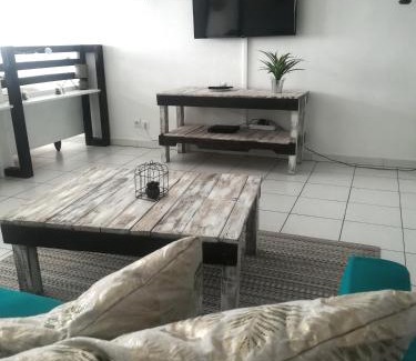 Orient Bay Apartment | Happy Residence - Orient Beach 09
