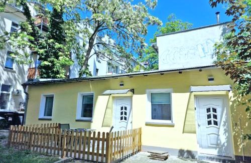 Gohlis Apartment | HappySide TinyHouse - Terasse - Hunde bis 5 KG