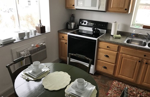 Munising Cottage | Harbor cozy cottage, Lake View, 'Pottery Barn Style'! Pictured Rocks Cruises
