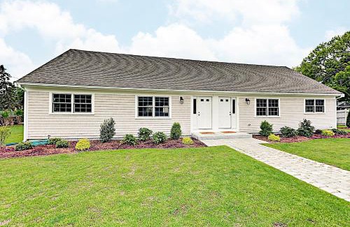 Falmouth House | Harbortown Hideaway