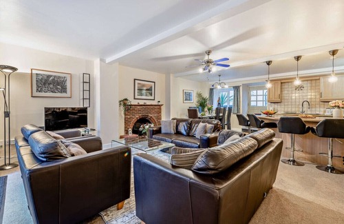 Teignmouth House | Harbour Lodge - Teignmouth