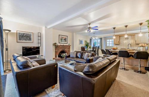 Teignmouth House | Harbour Lodge - Teignmouth