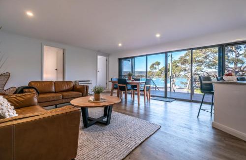 Coles Bay House | Harbour Master