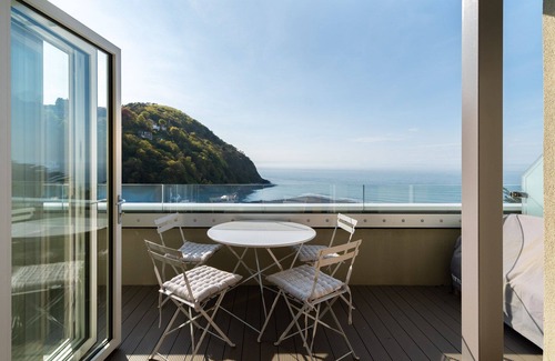 Oare Apartment | Harbour View, seaside holiday apartment in Lynmouth sleeping 4