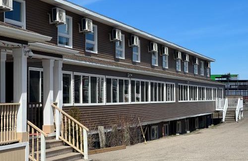 Sydney Hotel | Harbourview Inn and Suites