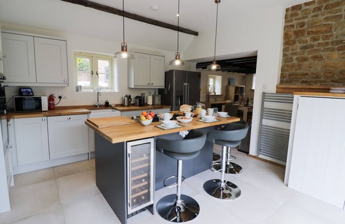 East Norton Cottage | Hard Day's Night