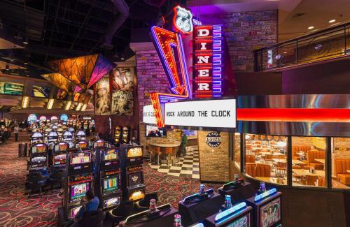 Catoosa Hotel | Hard Rock Hotel & Casino Tulsa