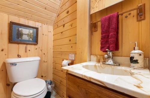 Coffeyville House | Harlequin Haven in Boulder Junction WI
