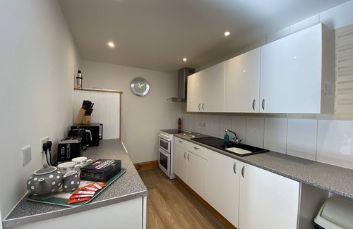 Harlyn House | Harlyn Bay Padstow, Yards from Beautiful Stunning Beach Private Location Garden