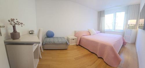 Dietikon District House | Harmony in the Limmat Close to Zurich