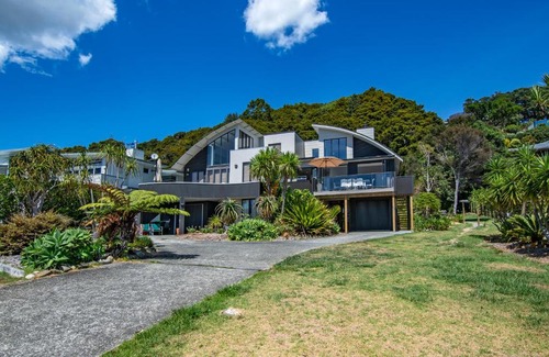 Langs Beach House | Harnifin - Langs Beach Holiday Home