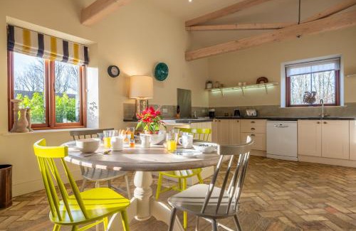 Tittleshall House | Harnser Barn