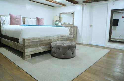 Village of Southampton Bed & Breakfast | Harpoon House
