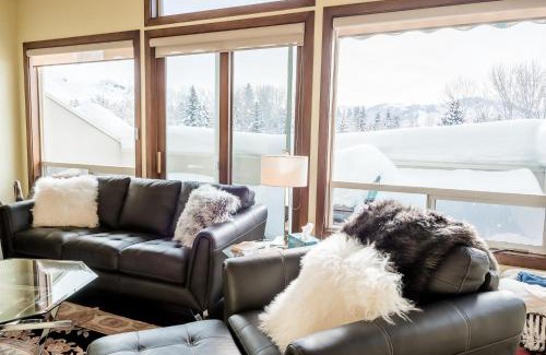 Ketchum House | Harriman Townhome 4