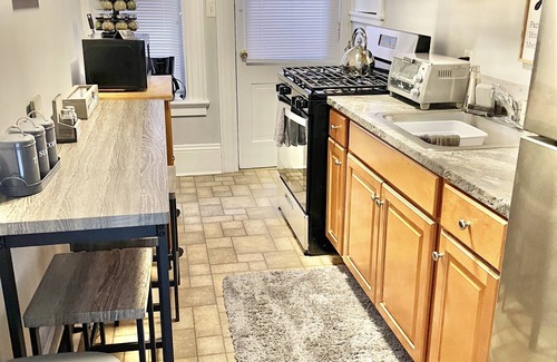 Downtown Harrisburg Apartment | Harrisburg Historic River View Apt