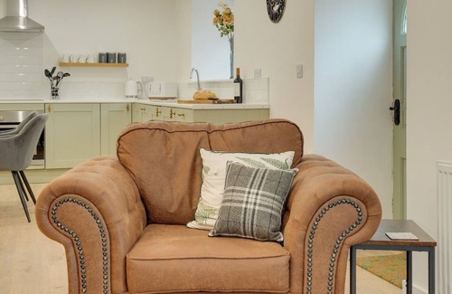 Tweedmouth Cottage | Harrow Bank Cottage: Wheelchair Friendly, 2 Bedroom Cottage