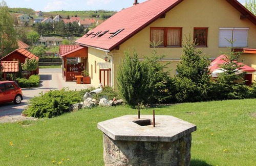 Harsany House | Harsona Fogadó