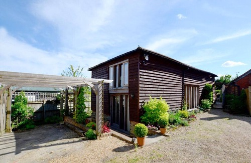Cranbrook House | Hartley Dyke Barn - Two Bedroom House, Sleeps 4