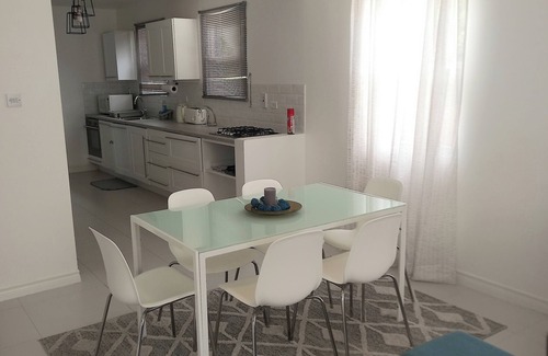 Saint Matthias House | Hastings House – Pool, Walk to the beach!