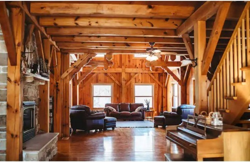 Peterson Cabin | Hatlevig Valley