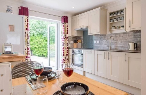 Saxmundham House | Hattie's, Great Glemham