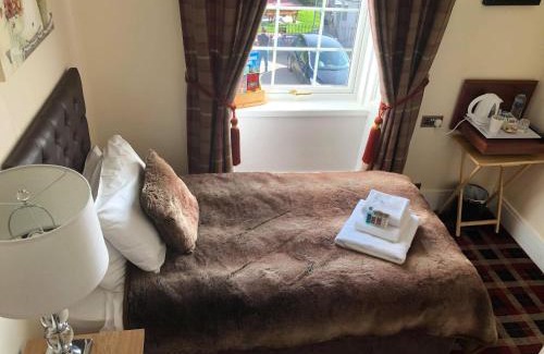 Alford Hotel | Haughton Arms Hotel