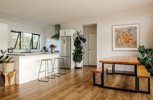 Mangawhai Heads Cottage | Haumako - Mangawhai Heads Holiday Home