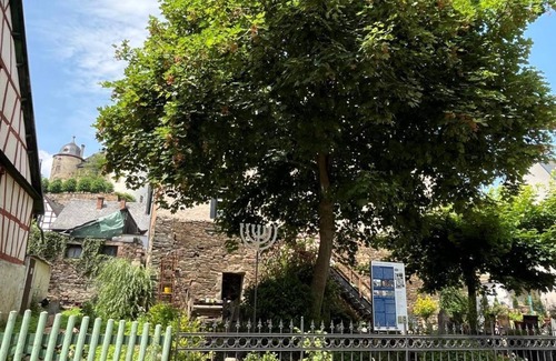 Gemuenden House | Haus am Bach - vacation home, bathroom, WC, 2 bedrooms