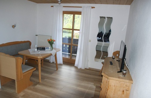 Blindau Apartment | Haus am Dürrach - Ein-Raum-Ferienwohnung (1)