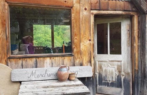 Bunesti House | Haus am Eck