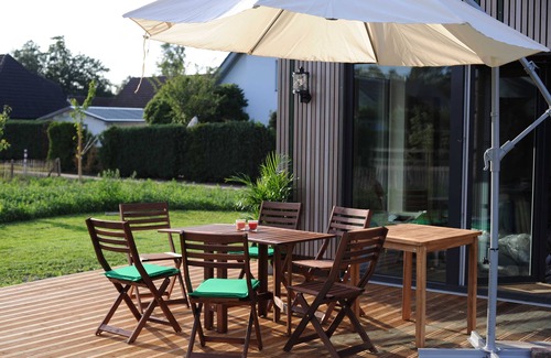 Rieste House | Haus am See - Vacation Home